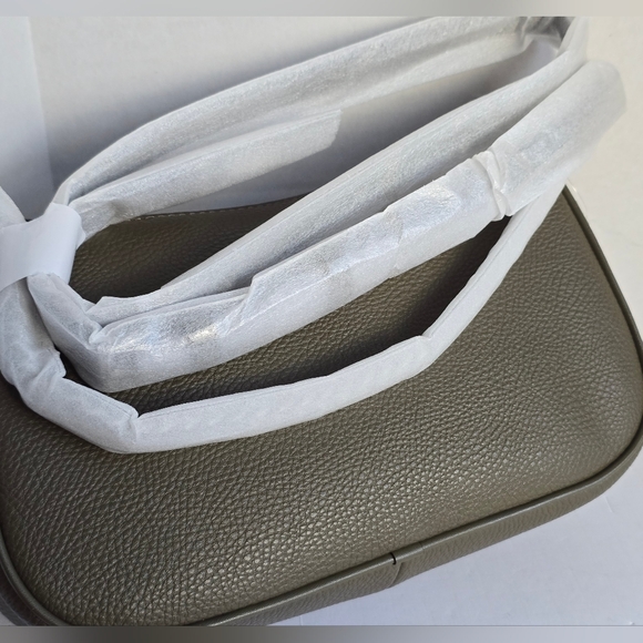 Michael Kors Olive Green Las Vegas Carmela Crossbody NWT - Picture 5 of 13